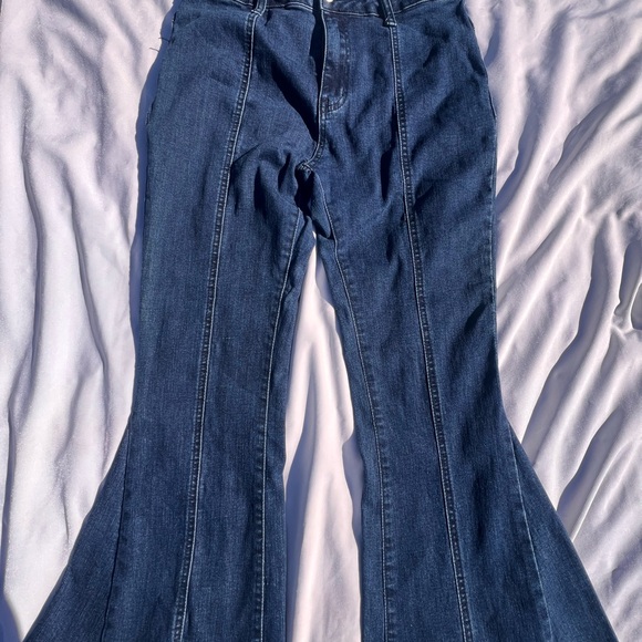 SAINTS AND HEARTS BELL BOTTOM JEANS WITH RAW HEM Y2K 90S STYLE BOHO COWGIRL - Picture 14 of 15